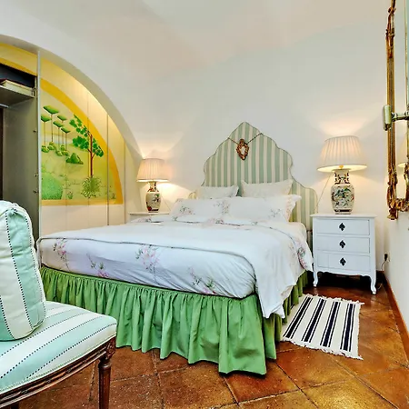 Town House - Treasurerome Collection Apartment