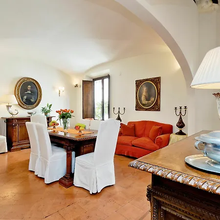 Apartment Town House - Treasurerome Collection *